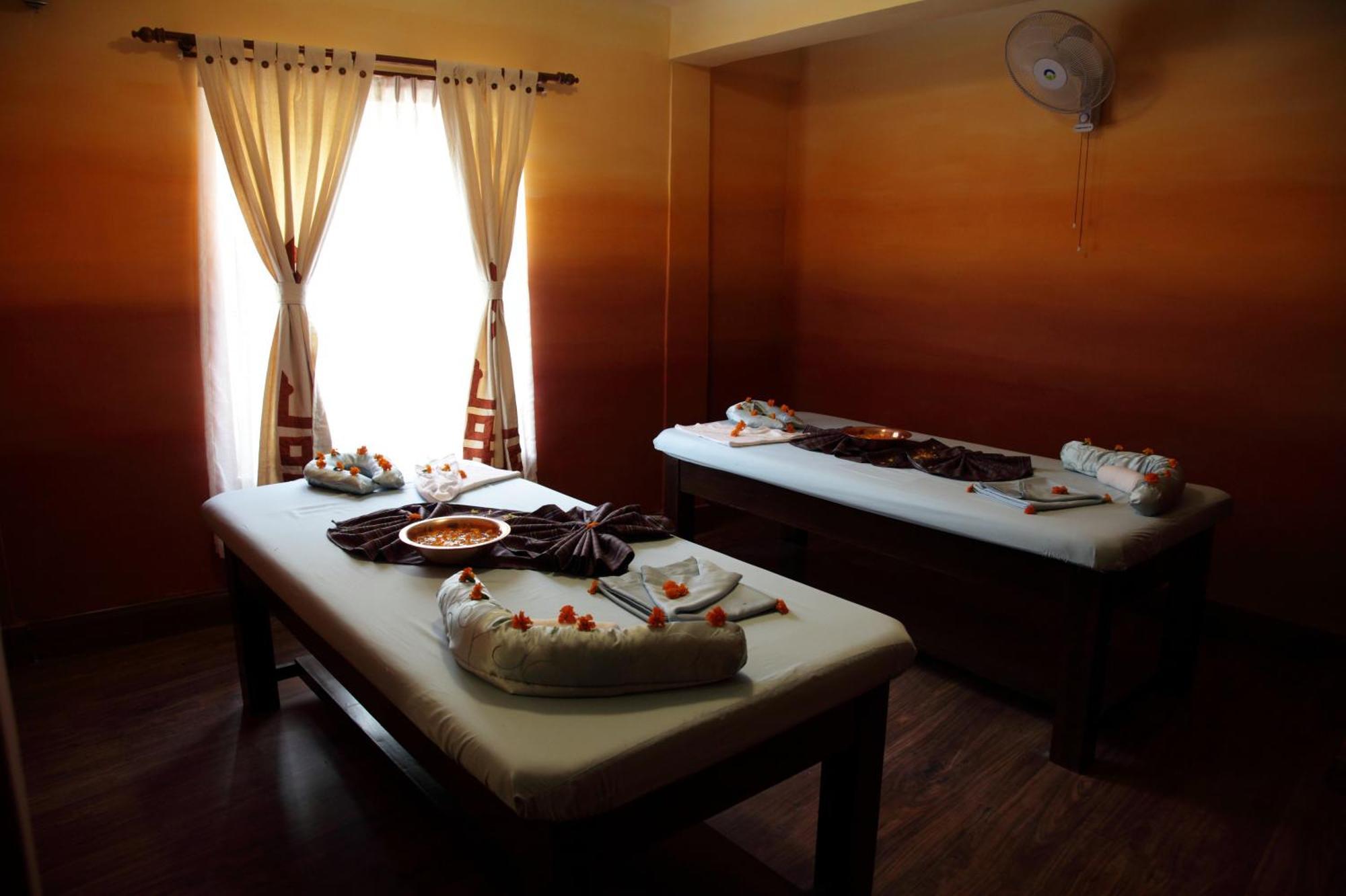 Hotel Tibet International Katmandu Kültér fotó
