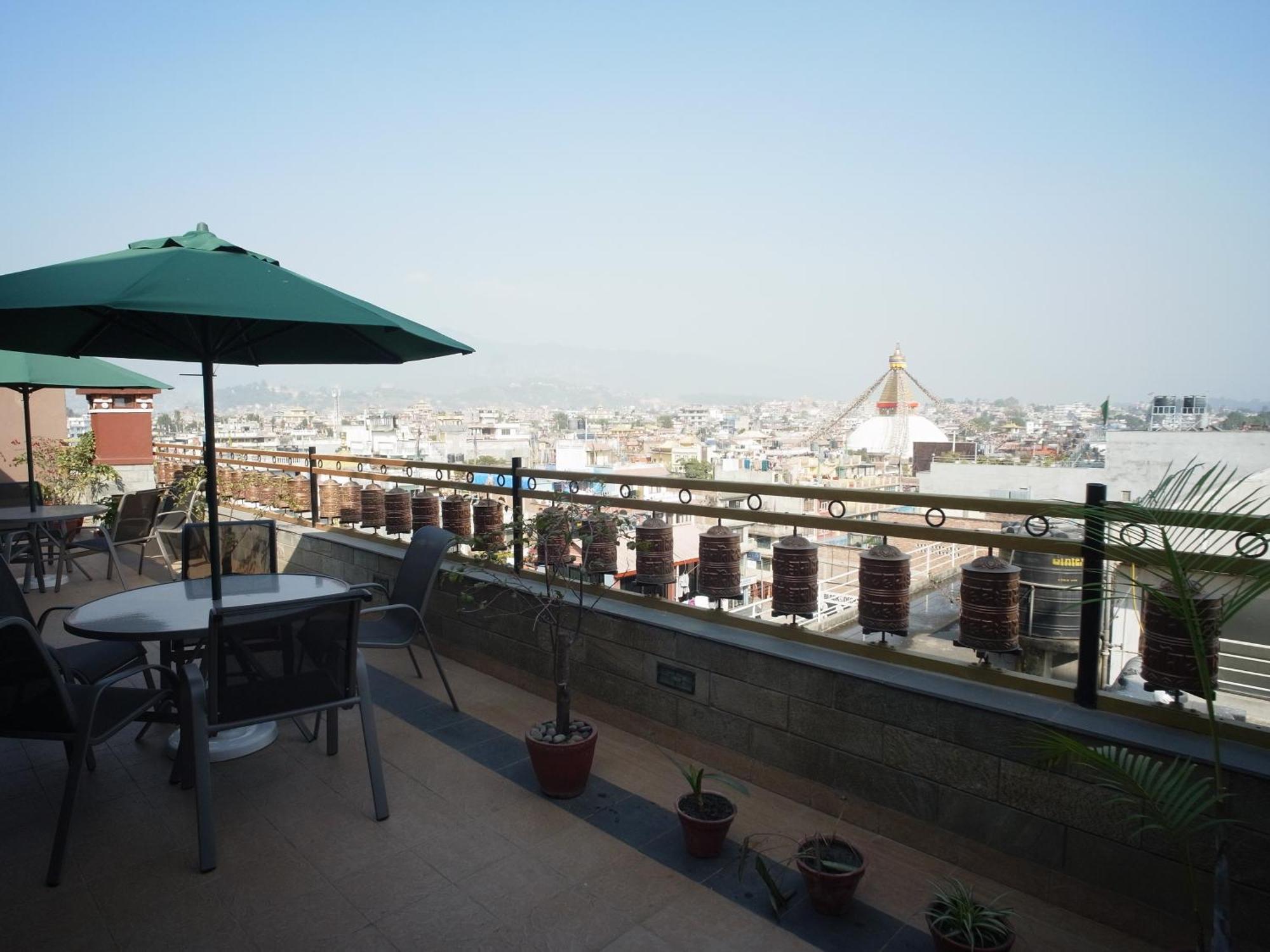 Hotel Tibet International Katmandu Kültér fotó