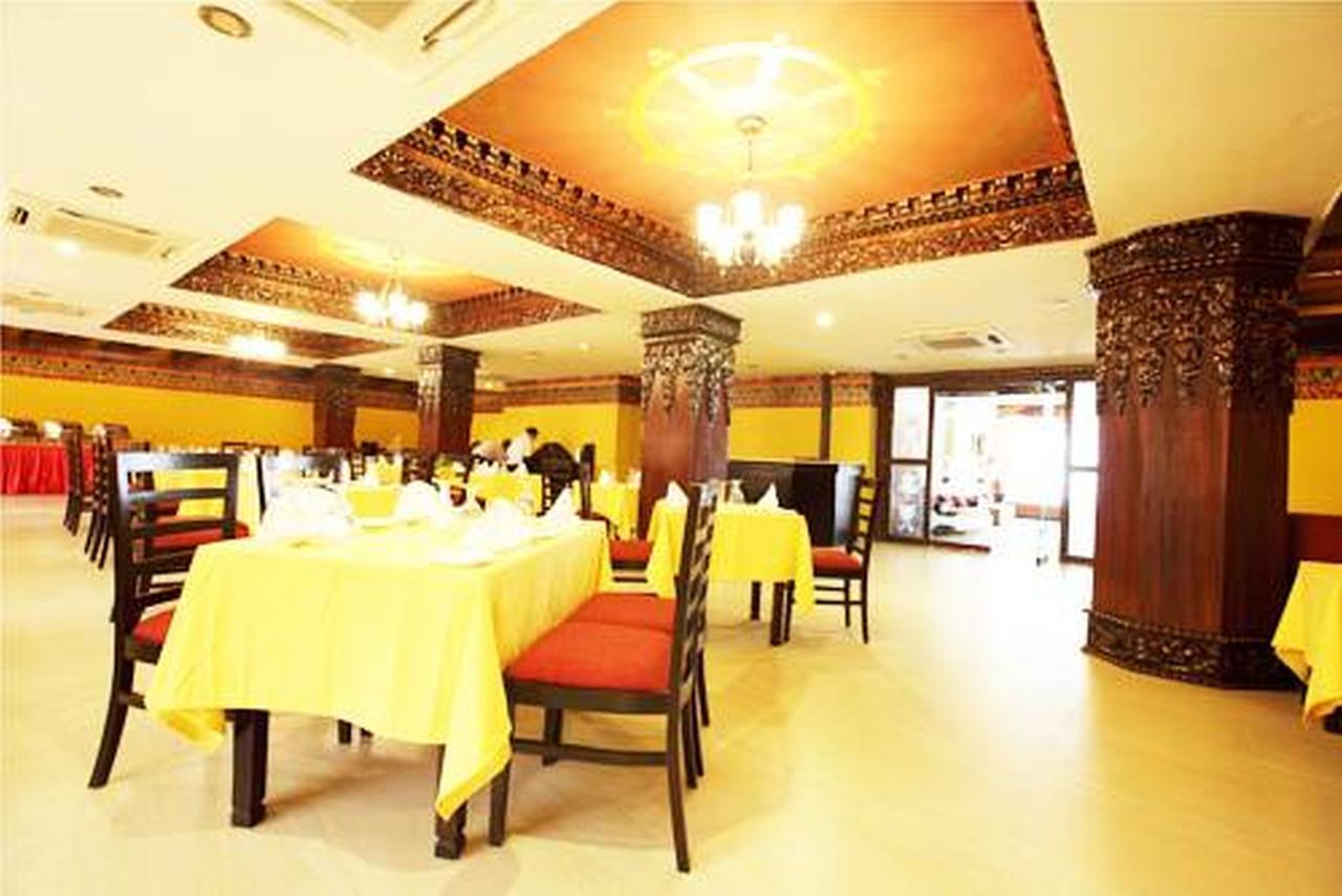 Hotel Tibet International Katmandu Kültér fotó