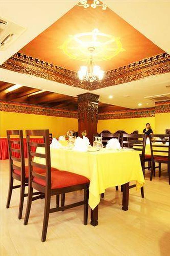 Hotel Tibet International Katmandu Kültér fotó