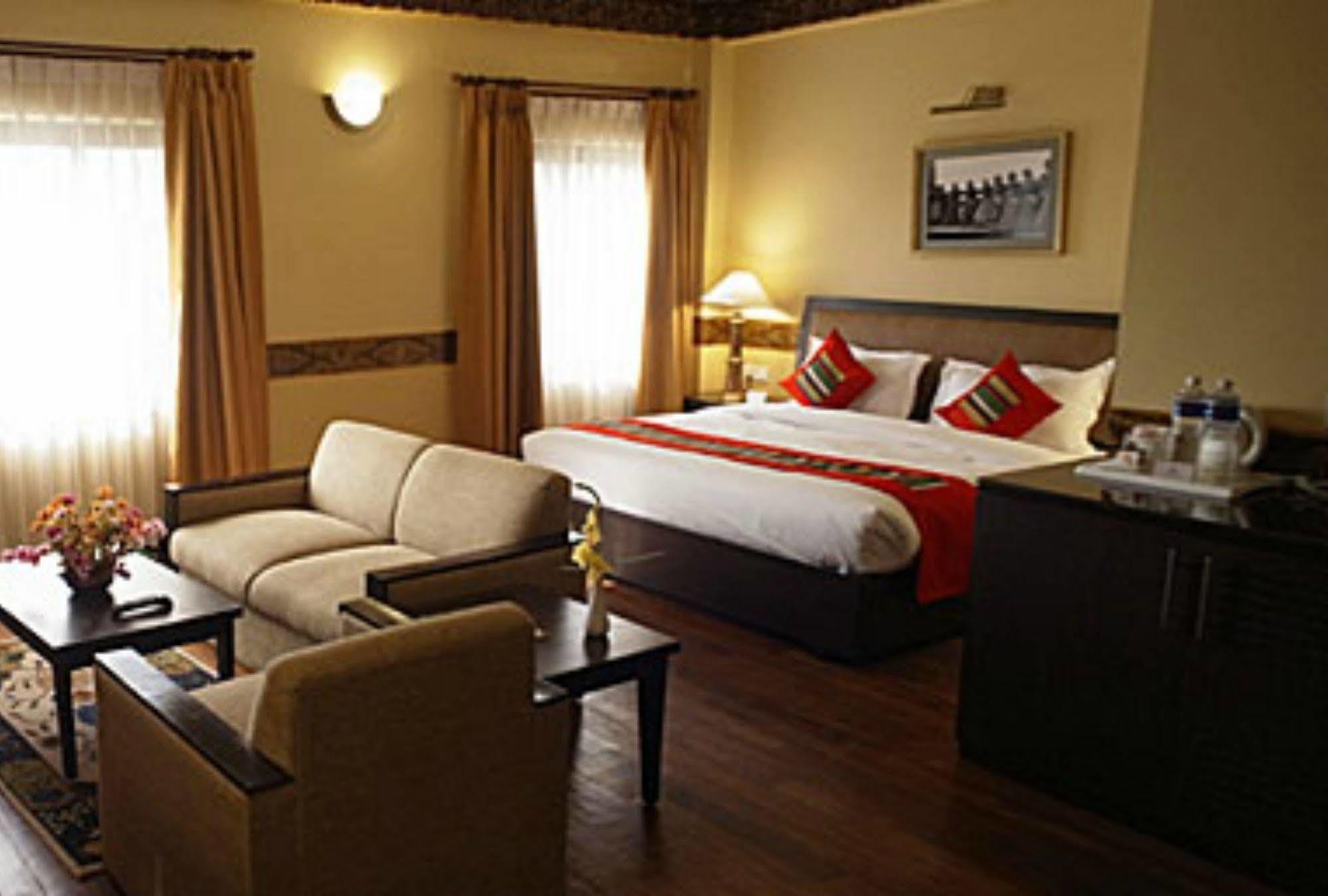 Hotel Tibet International Katmandu Kültér fotó
