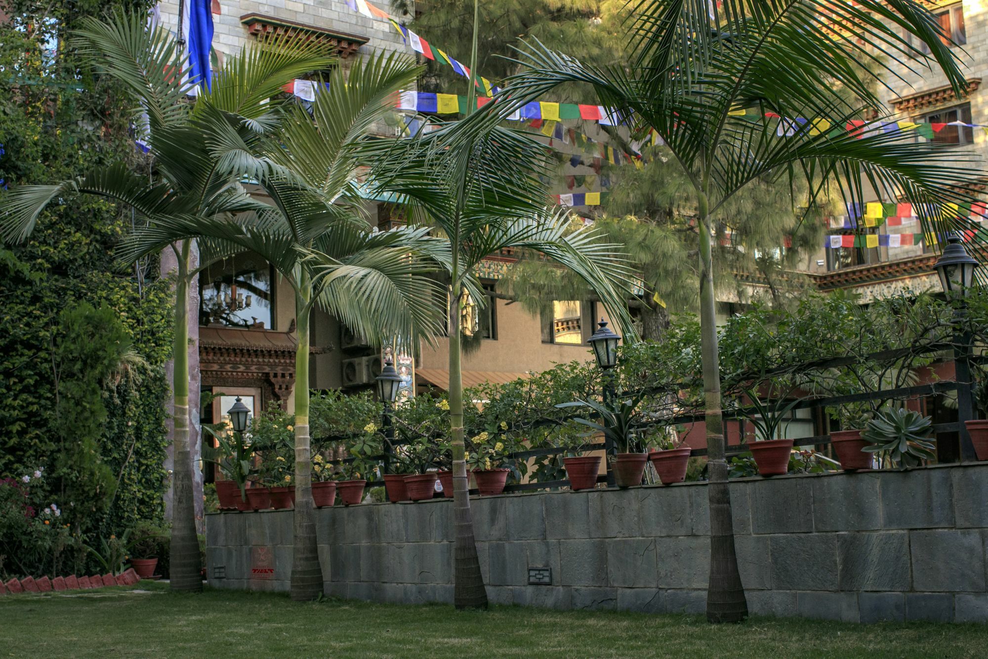 Hotel Tibet International Katmandu Kültér fotó
